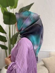 AKER SURA İPEK EŞARP