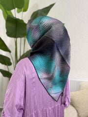 AKER SURA İPEK EŞARP