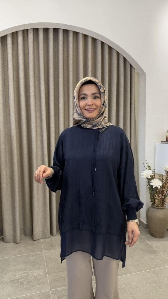 TIĞ TRİKO ŞİFON DETAYLI TUNİK LACİVERT