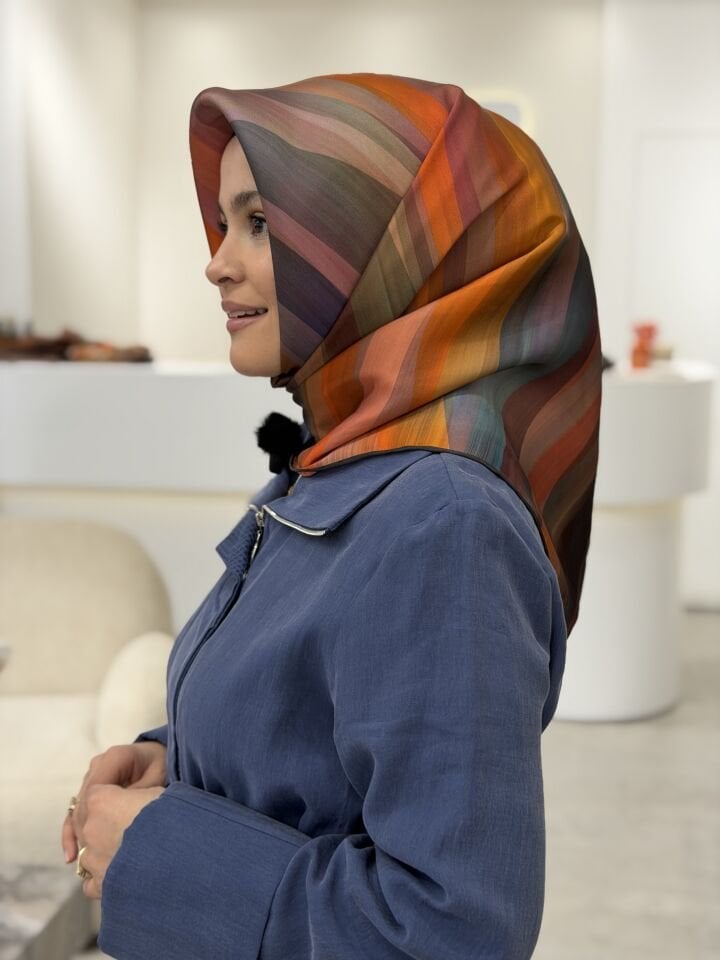 LA BOUTİQUE SURA İPEK EŞARP