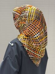 LA BOUTİQUE SURA İPEK EŞARP