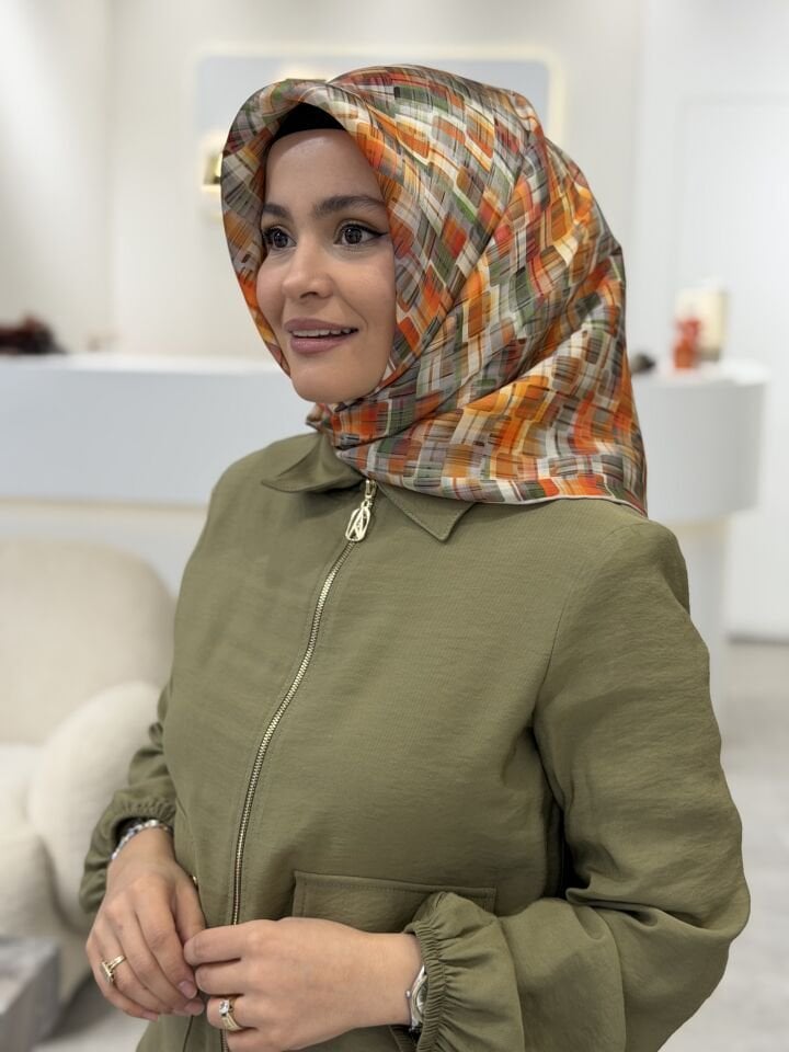 LA BOUTİQUE SURA İPEK EŞARP