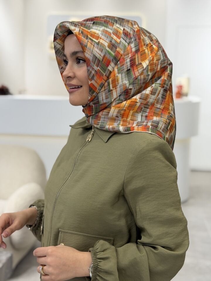 LA BOUTİQUE SURA İPEK EŞARP