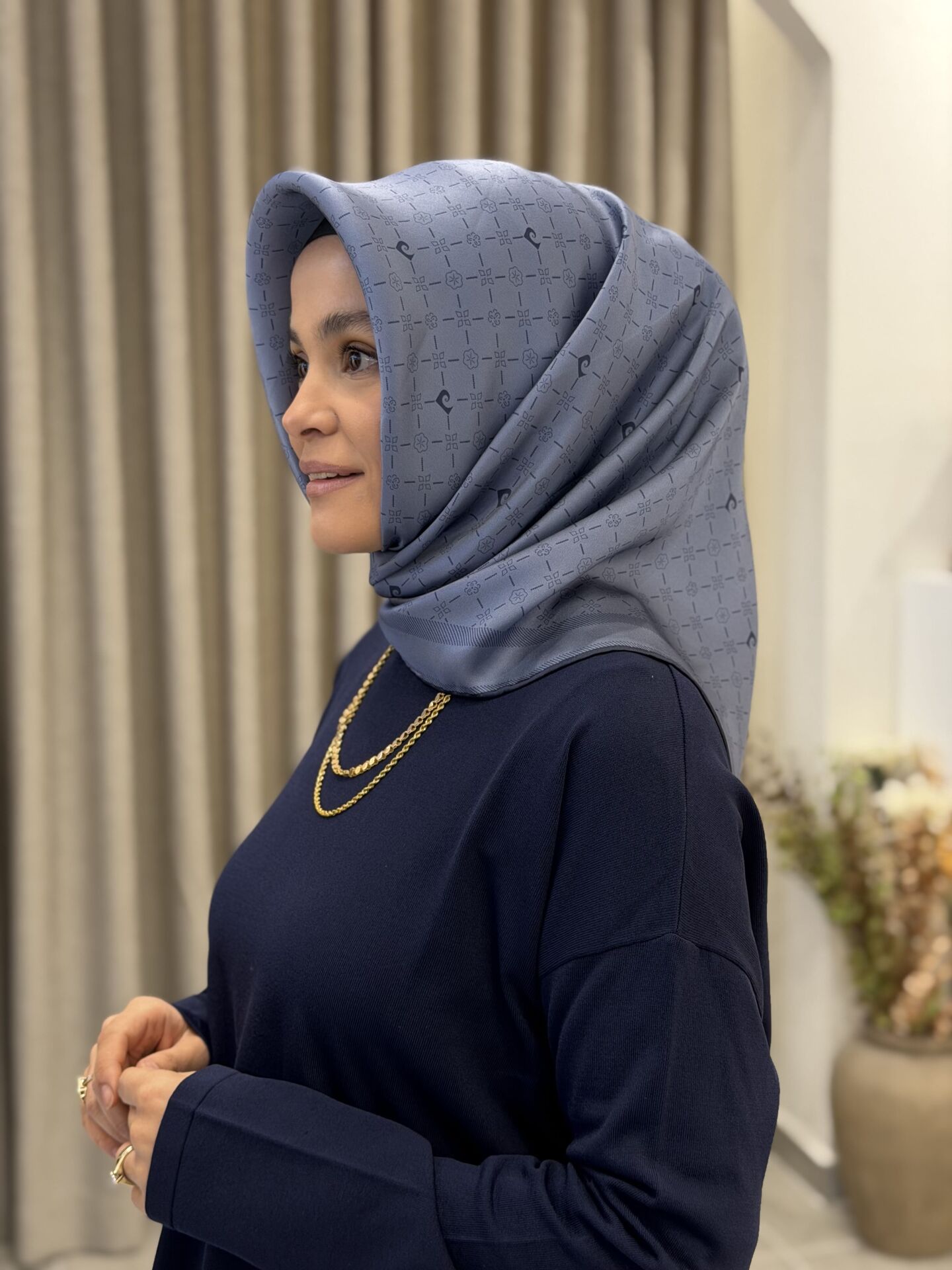 PİERRE CARDİN SURA İPEK EŞARP