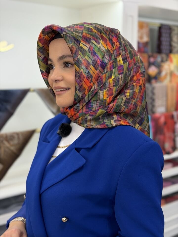 LA BOUTİQUE SURA İPEK EŞARP