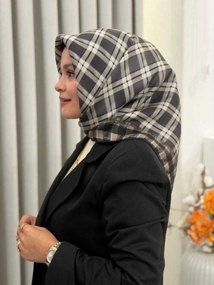 BELLİ TWİLL İPEK EŞARP