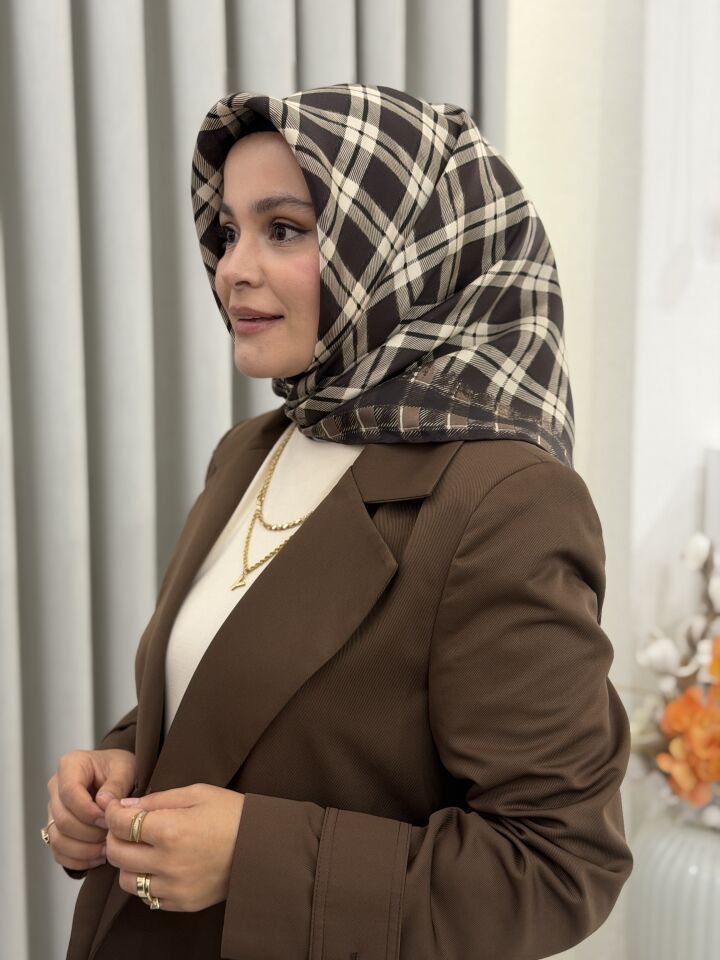 BELLİ TWİLL İPEK EŞARP