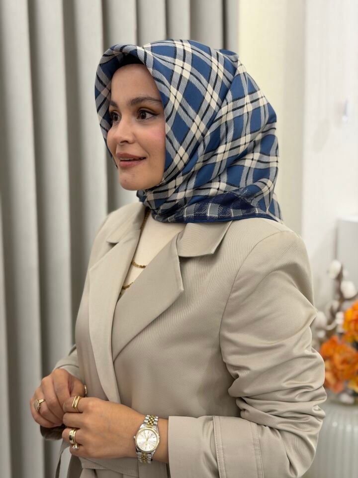 BELLİ TWİLL İPEK EŞARP