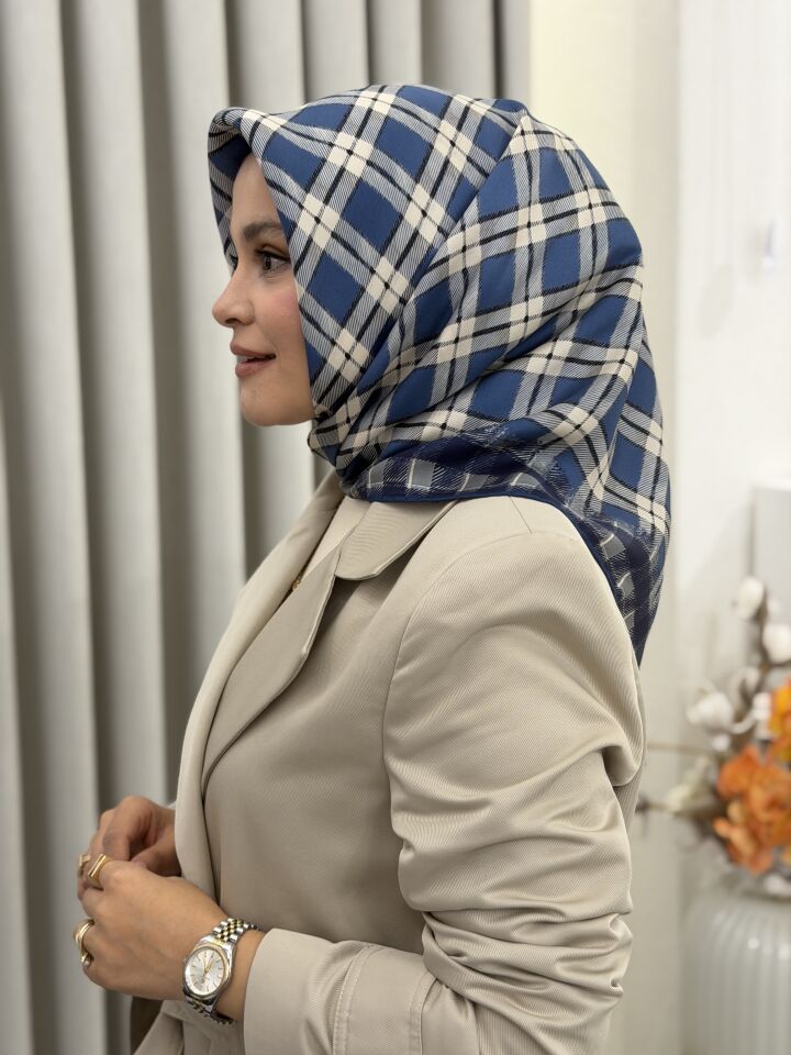 BELLİ TWİLL İPEK EŞARP