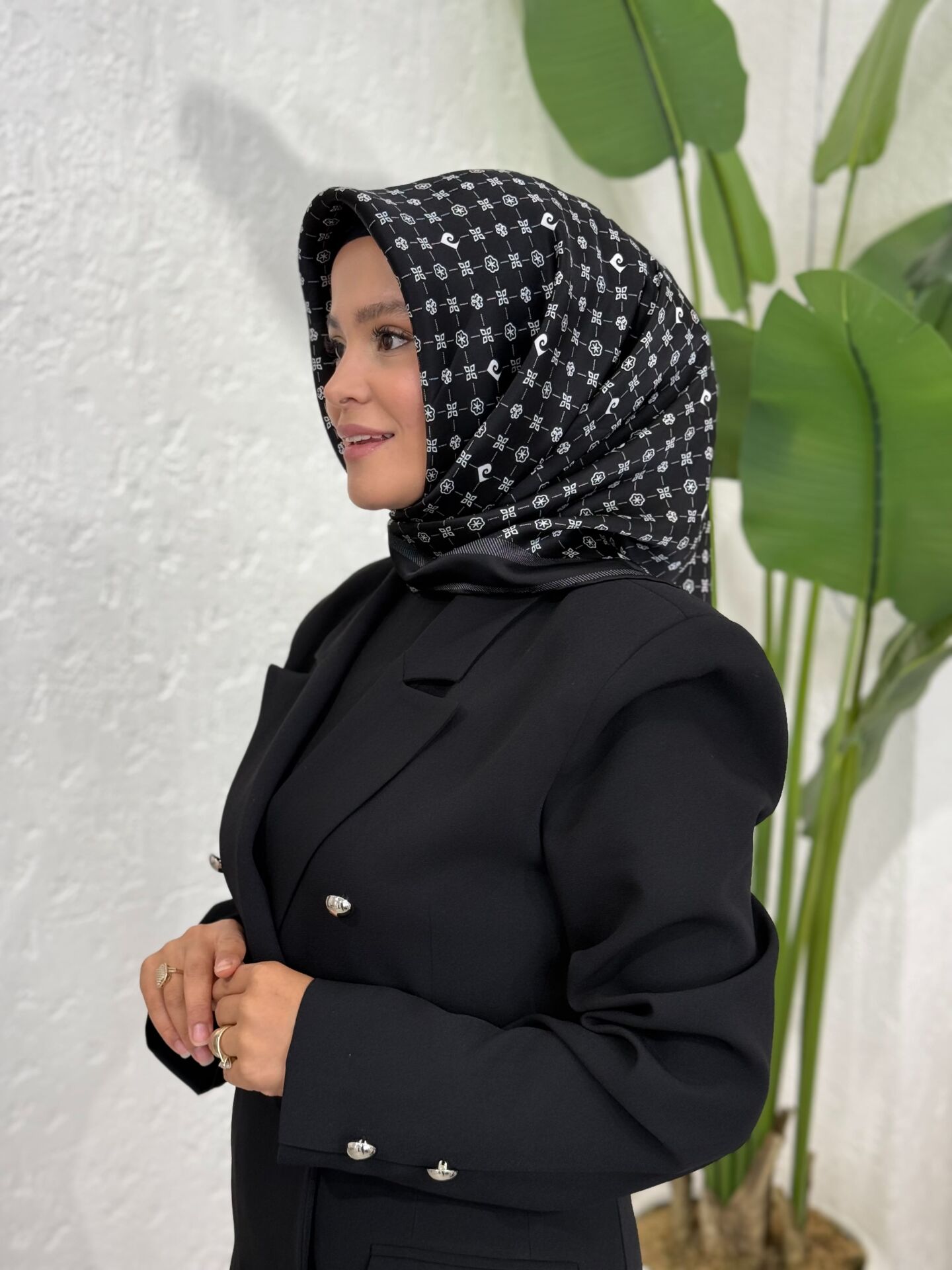 PİERRE CARDİN SURA İPEK EŞARP