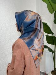 AKER SURA İPEK EŞARP