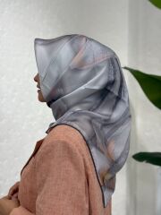 AKER SURA İPEK EŞARP