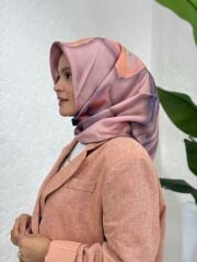 AKER SURA İPEK EŞARP