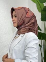 AKER SURA İPEK EŞARP