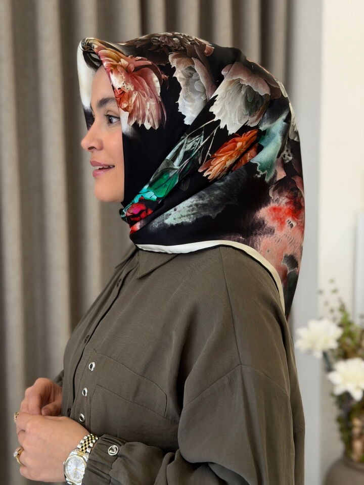 PİERRE CARDİN SURA İPEK EŞARP