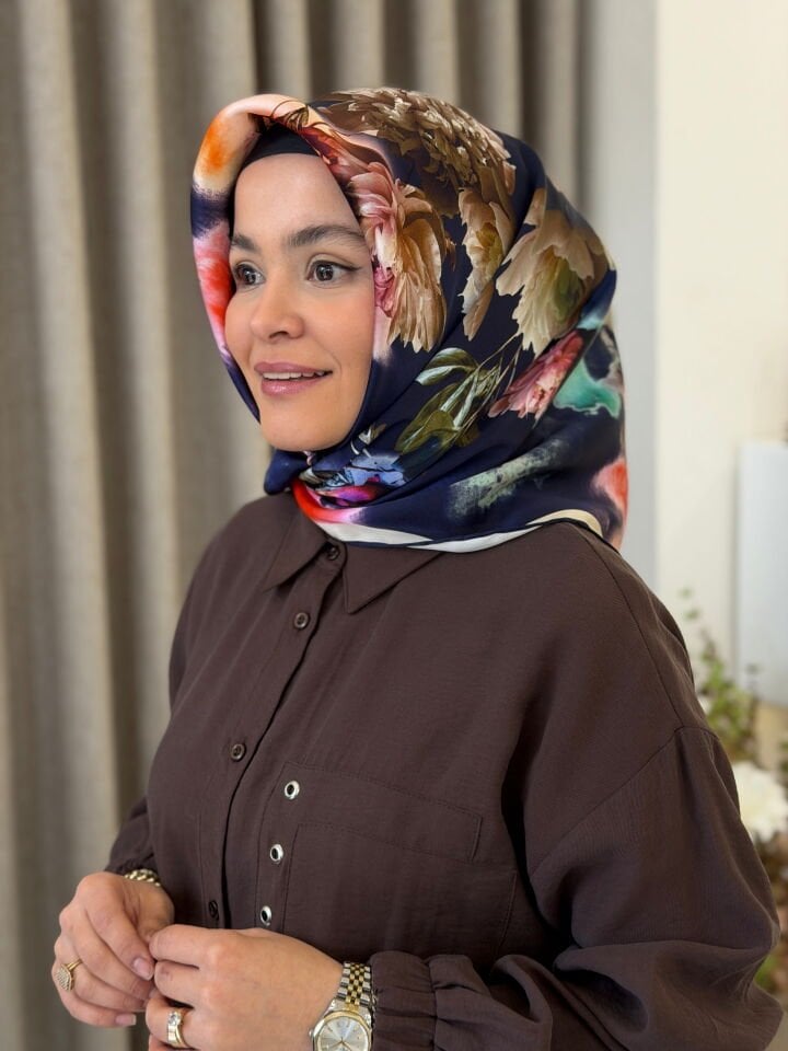 PİERRE CARDİN SURA İPEK EŞARP