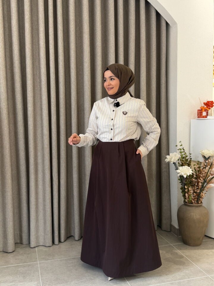 ARMİNE TREND GÖMLEK VE ETEKLİ TAKIM KAHVE