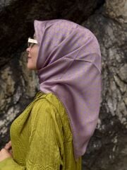 AKER SURA İPEK EŞARP