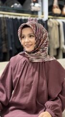 AKER SURA İPEK EŞARP