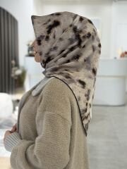 AKER SURA İPEK EŞARP