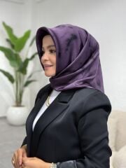 AKER SURA İPEK EŞARP