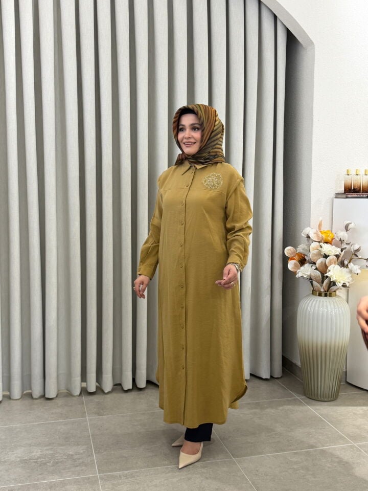 ARMİNE TREND ÇİÇEK İŞLEMELİ TENCEL GÖMLEK YAĞ YEŞİLİ