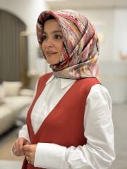 AKER SURA İPEK EŞARP