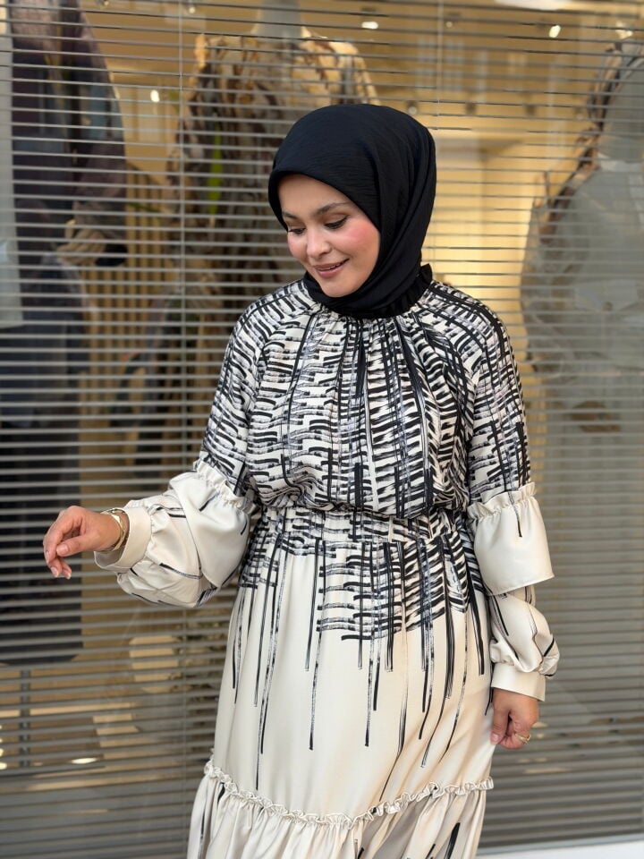 YAQA PREMİUM İTHAL SATEN ETEKLİ TAKIM
