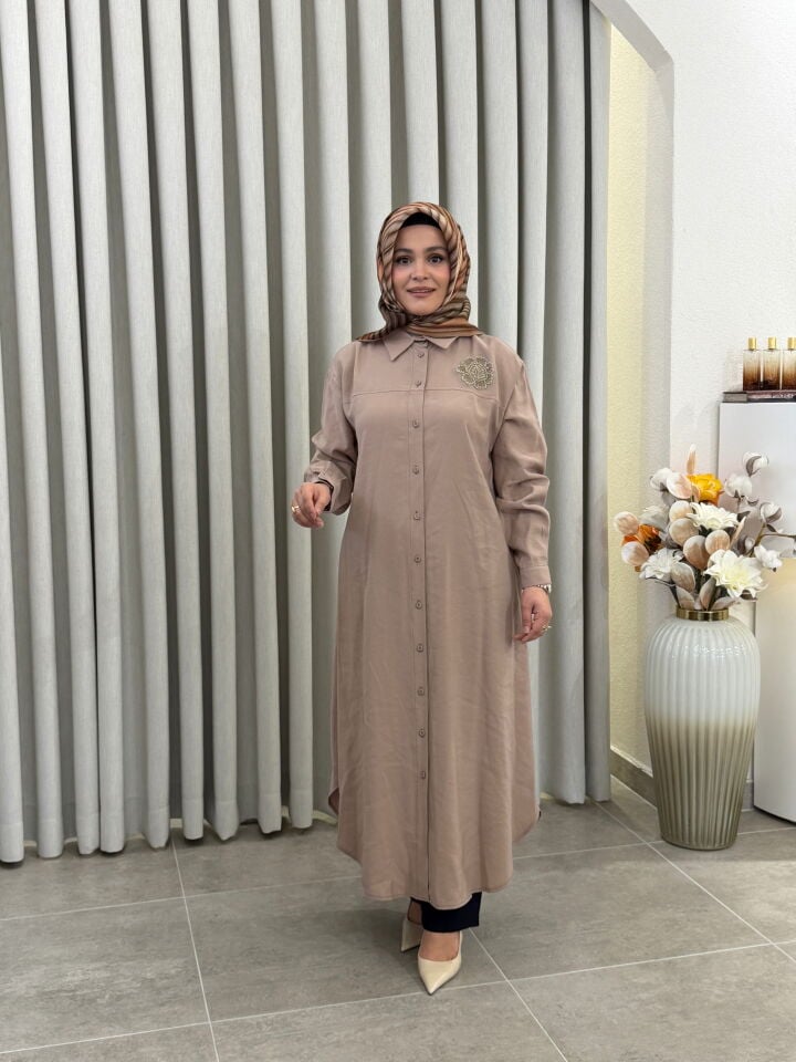ARMİNE TREND ÇİÇEK İŞLEMELİ TENCEL GÖMLEK AÇIK VİZON