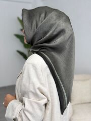 AKER SURA İPEK EŞARP
