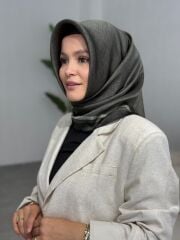 AKER SURA İPEK EŞARP