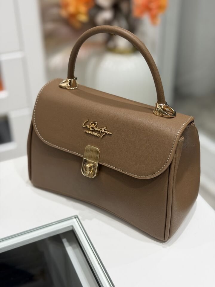 LA BOUTİQUE ÇANTA VİZON