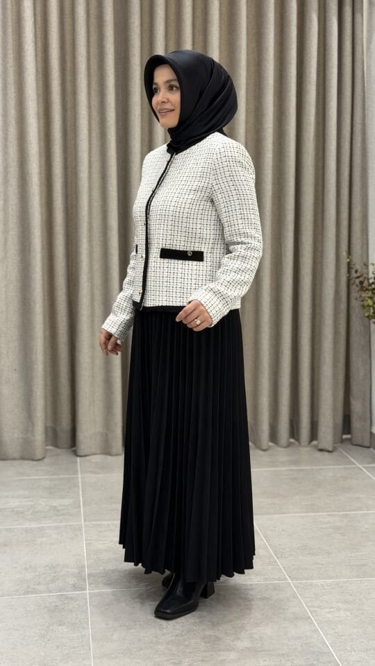 ARMİNE TREND TÜVİT ETEKLİ TAKIM