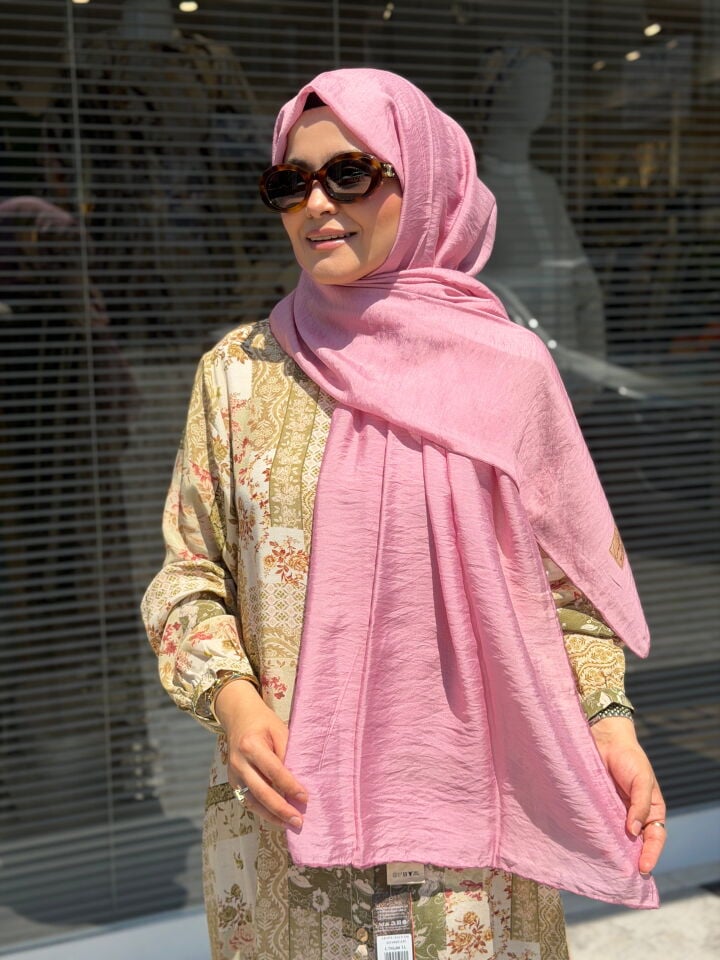 LA BOUTİQUE YAZ SERİNLİĞİ ŞAL 70X190
