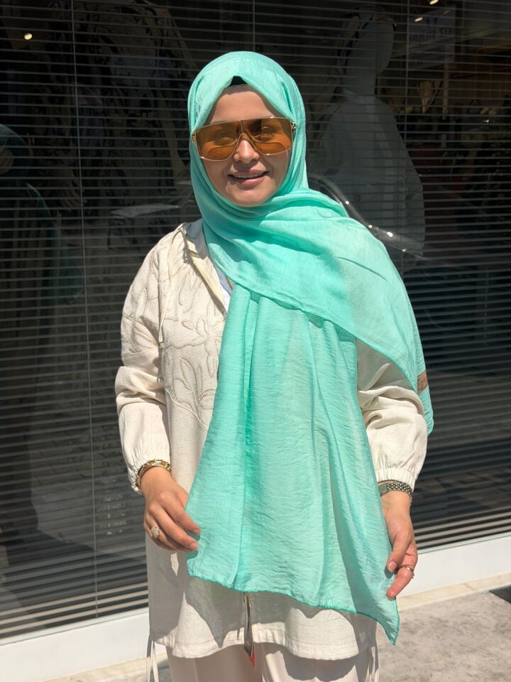 LA BOUTİQUE YAZ SERİNLİĞİ ŞAL 70X190