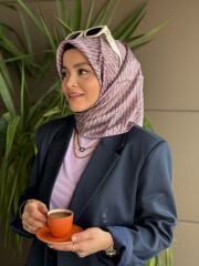 AKER SURA İPEK EŞARP