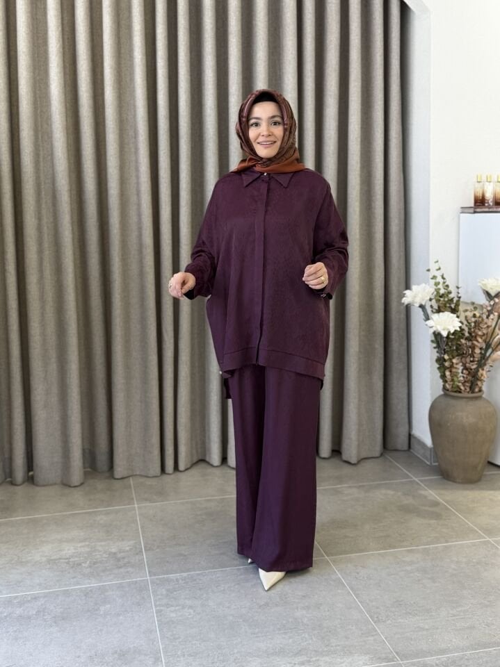 TIĞ TRİKO SATEN DESENLİ PANTOLONLU TAKIM MÜRDÜM