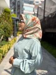 AKER SURA İPEK EŞARP