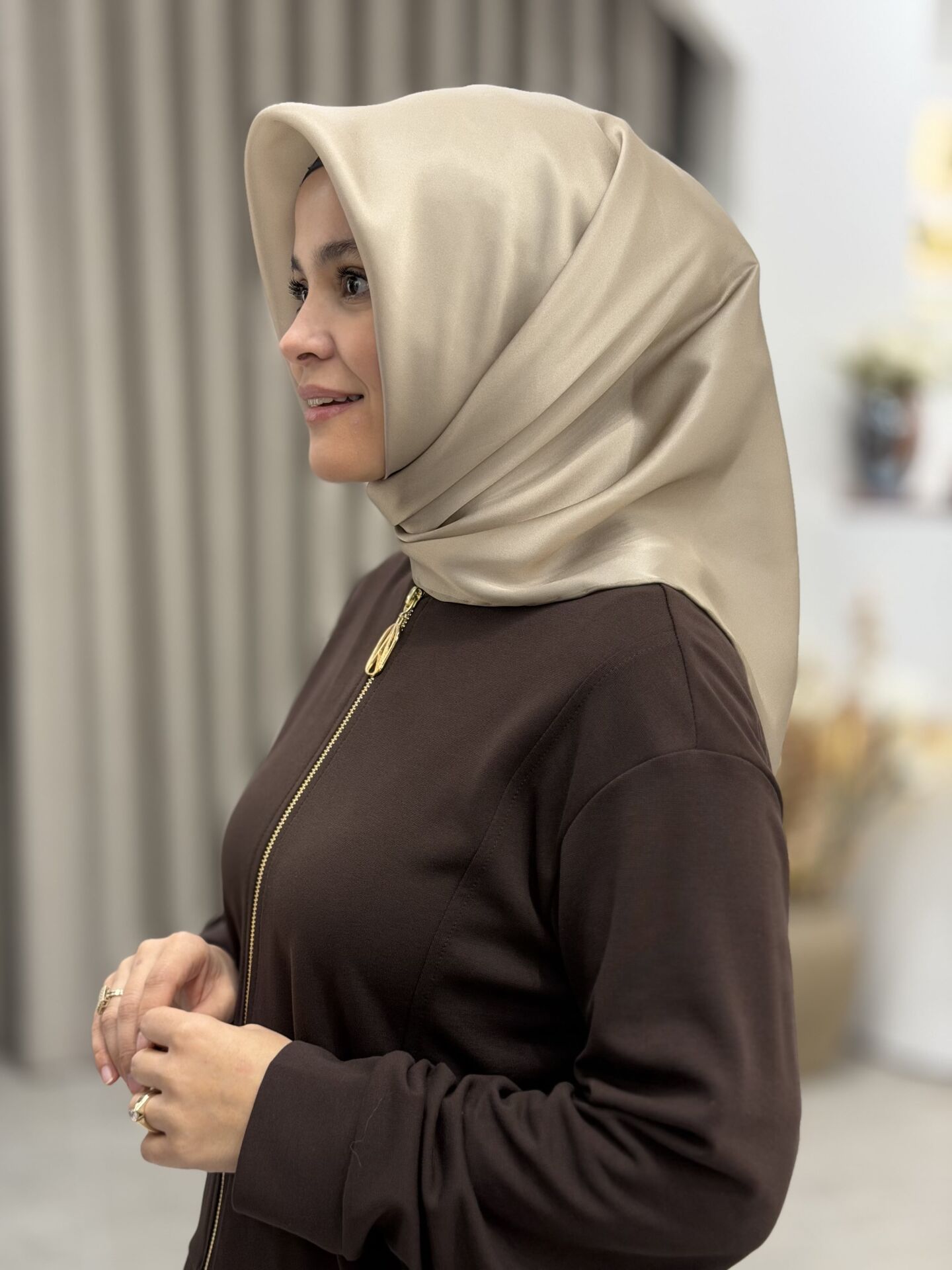 LA BOUTİQUE SURA İPEK EŞARP