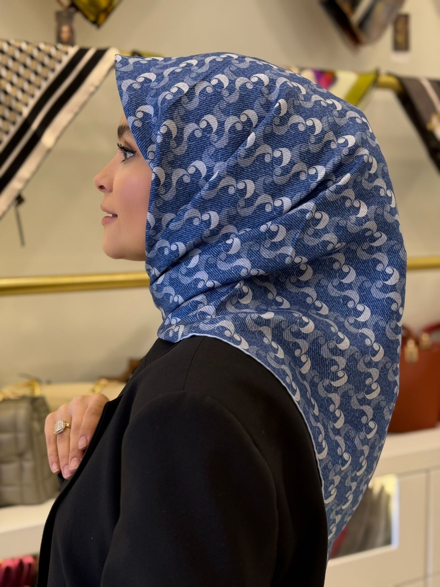 CACHAREL TWİLL İPEK EŞARP