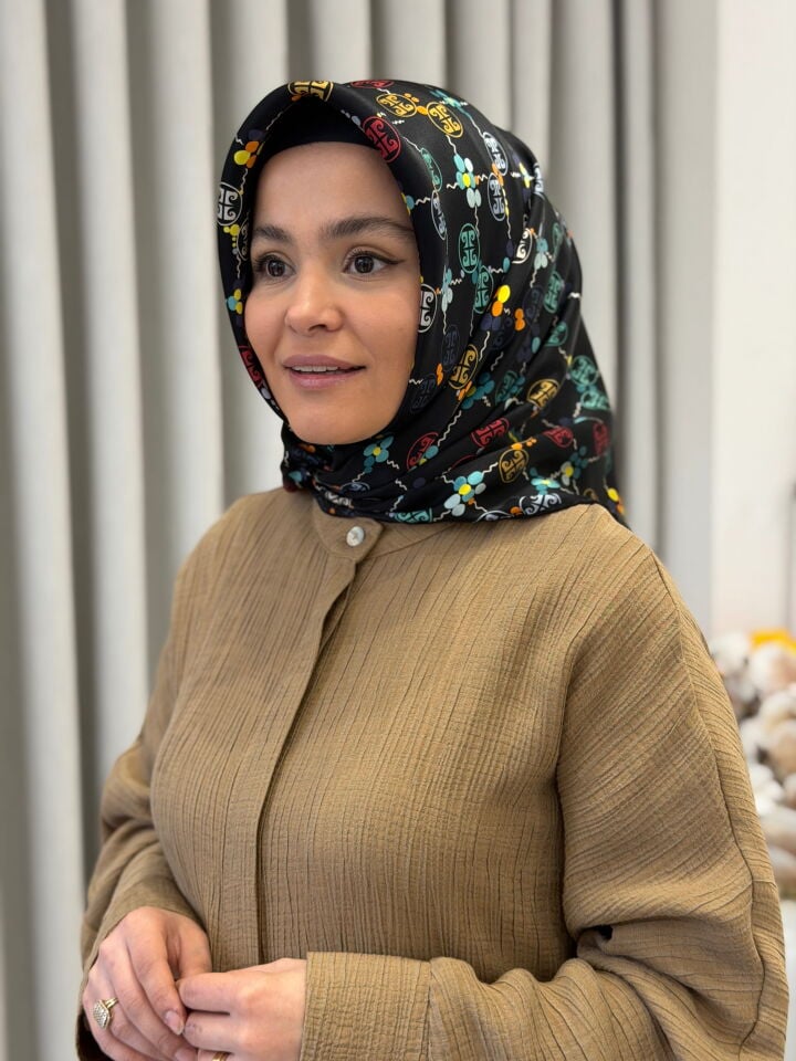 PİERRE CARDİN SURA İPEK EŞARP