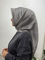 AKER SURA İPEK EŞARP