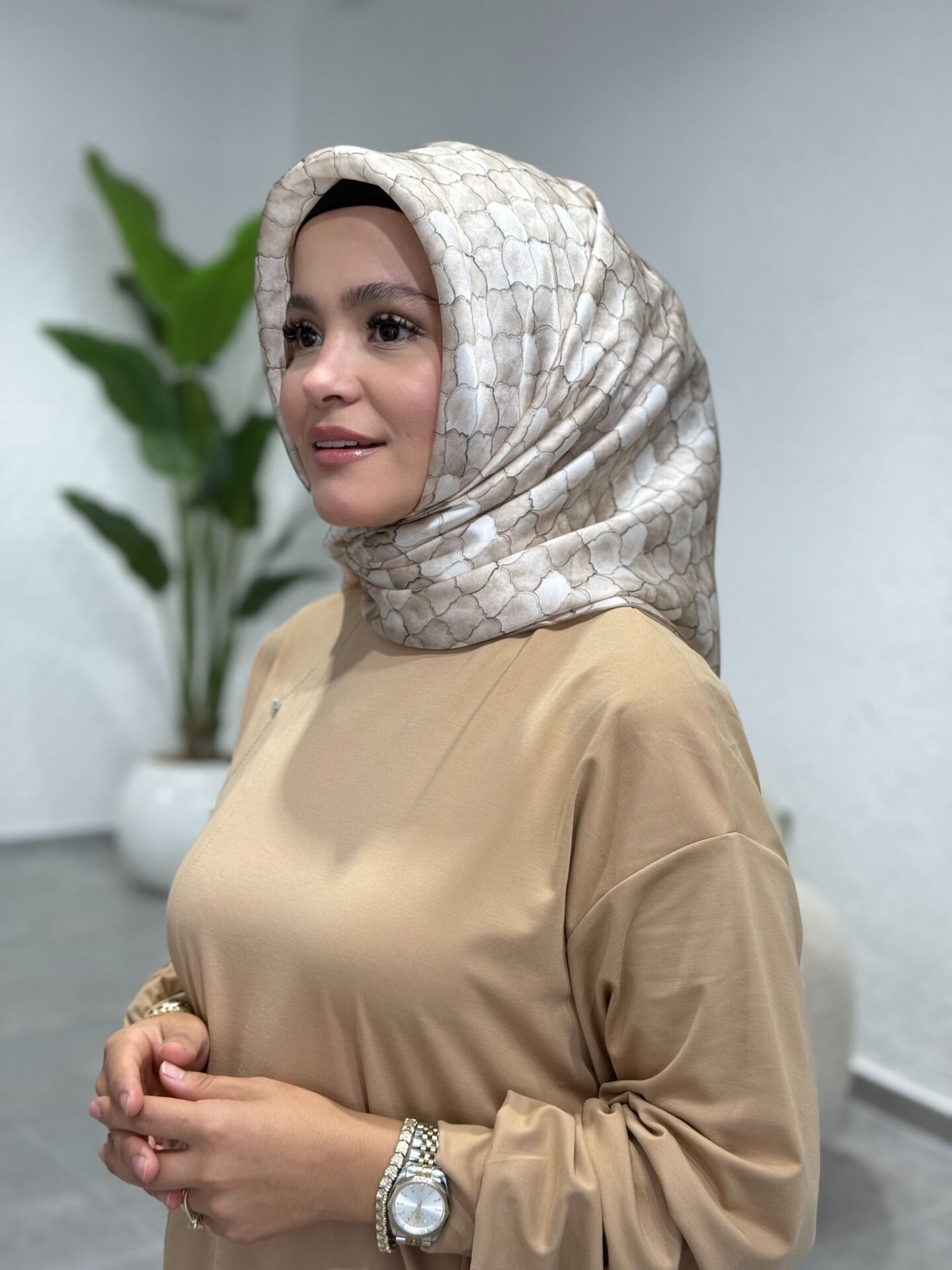 LA BOUTİQUE SURA İPEK EŞARP