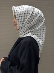 AKER SURA İPEK EŞARP