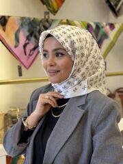 LA BOUTİQUE SURA İPEK EŞARP