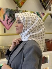 LA BOUTİQUE SURA İPEK EŞARP
