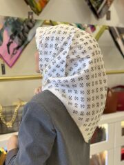 LA BOUTİQUE SURA İPEK EŞARP