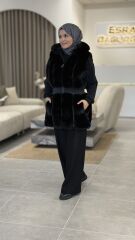 YAQA HAKİKİ KÜRK RİBANALI DERİ DETAYLI YELEK SİYAH