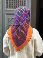 LA BOUTİQUE YAZ SERİNLİĞİ EŞARP 90X90