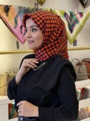 LA BOUTİQUE SURA İPEK EŞARP